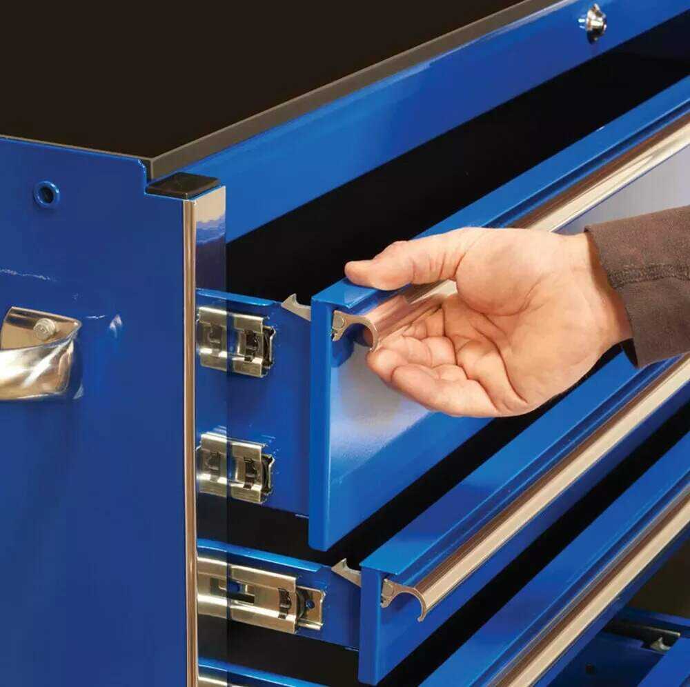 Extreme Tools 55″ 11 Drawer Professional Roller Cabinet - Image 5